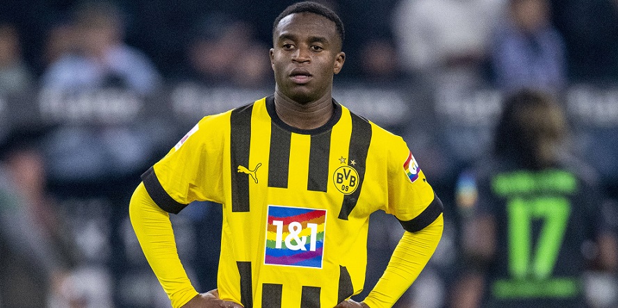 Transfergerüchte: News aus Dortmund und München